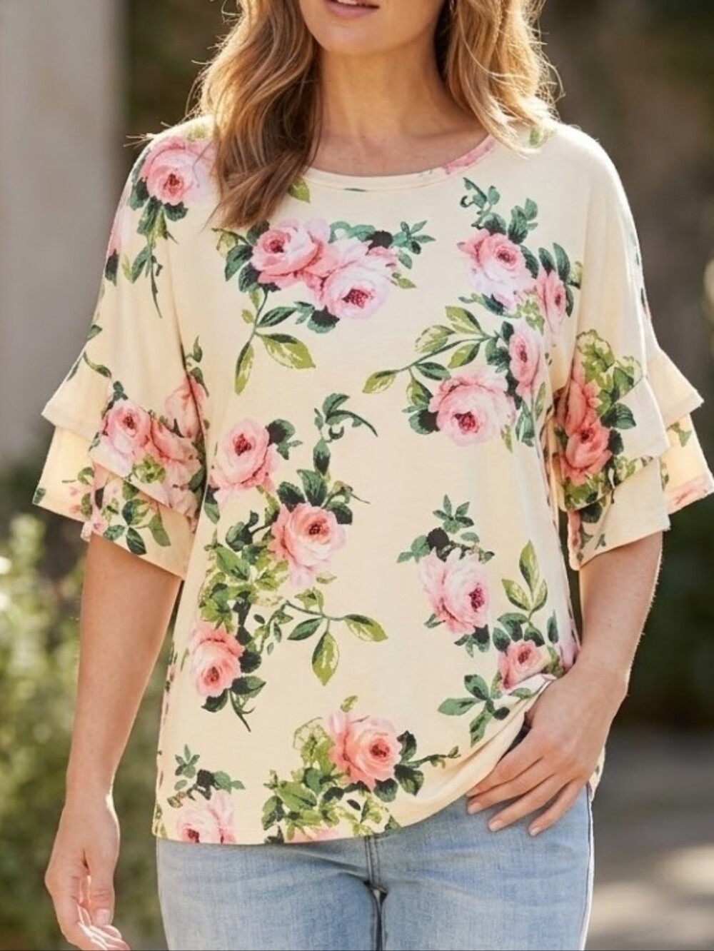 FANTASTIC Fawn Floral Ruffle Sleeve Top